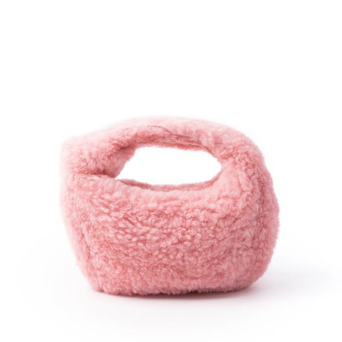 ❣️新品 BOTTEGA VENETA❣️モコモコ シアリング チェルシーブーツ