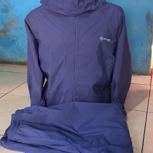 Gambar jas hujan Tnf waterfroop - nevy, L dari Ridwan shop 1 undefined Tokopedia