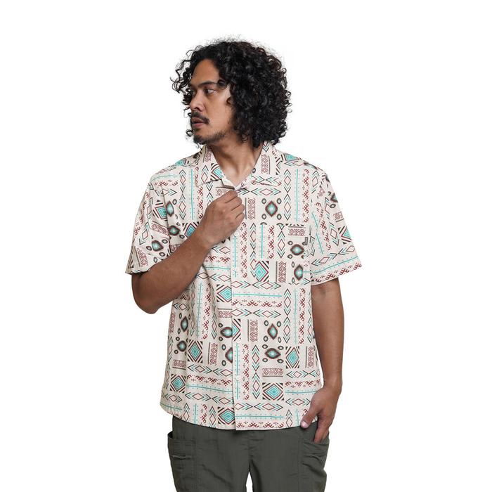 Gambar Kemeja Batik Eiger Original Ecovero Lengan Pendek Ethno - White, S dari Riluha Official Store undefined Tokopedia