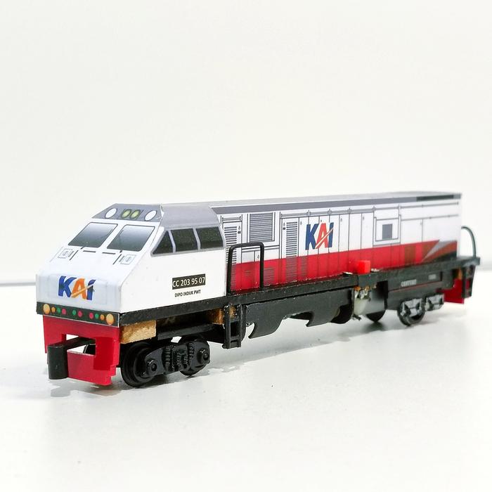 Gambar Miniatur Mainan Kereta Api Indonesia bisa jalan di rel Rail King - CC203 KAI dari MARS & Fajriansyah undefined Tokopedia