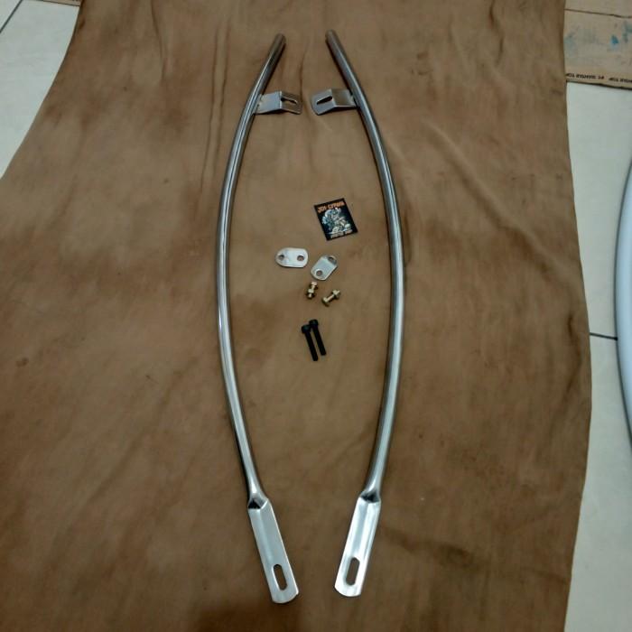 Gambar Crash bar Side bar Vespa Sprint Primavera i-get / Aksesoris bumper pelindung body samping vespa sprint s Primavera s - chrome dari Jen espana undefined Tokopedia