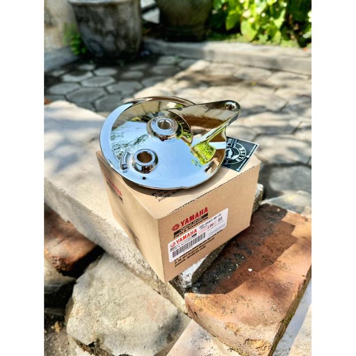 Gambar Tutup Tromol Belakang 23T CHROME Panel Tromol Vega R F1ZR F1Z R Ori YGP KECIL - TUTUP TROMOL dari MOTTO CHROME ELITE undefined Tokopedia
