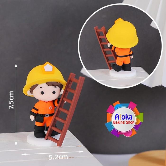 Gambar Topper Kue Fire Fighter Fire Man Pemadam Kebakaran / Hiasan Cake Birthday Tema Damkar Decoration - Pemadam Tangga dari Aloka Baking Shop undefined Tokopedia