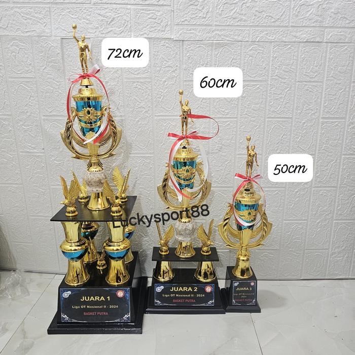 trophy Piala 4kaki ck30 sepak bola basket badminton volley set logo