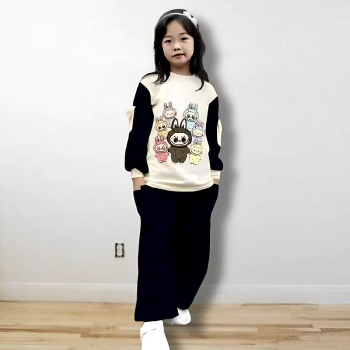 Gambar Setelan Baju Sweater Anak Perempuan Motif Viral Umur 1-8 tahun Terbaru - Hitam, 7-8 tahun dari Nur colletions undefined Tokopedia