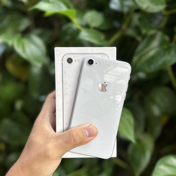 Gambar IPHONE 8 64 Second Ex inter - Silver dari Dr phonee undefined Tokopedia
