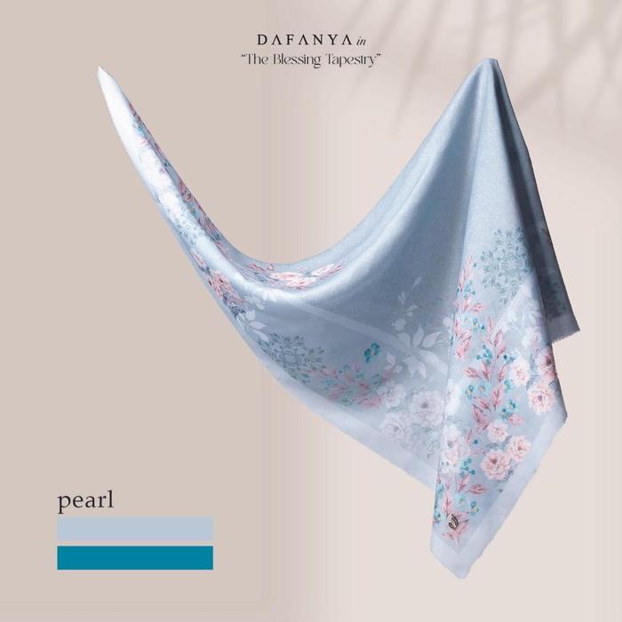 Gambar Dafanya - All Series Jilbab Motif Abstrak Kerudung Segi Empat Hijab Scarf Bahan Voal Laser Cut - Indira - Pearl dari hiba shoba undefined Tokopedia