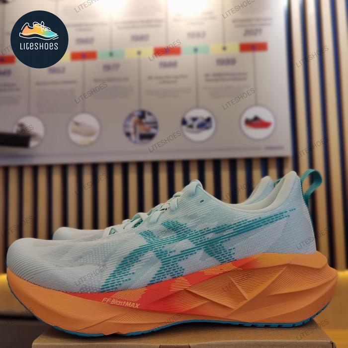 Gambar ASICS NOVABLAST 5 MEN Soothing Sea/Wave Teal-1011B974.400 - 42 dari LITESHOES undefined Tokopedia