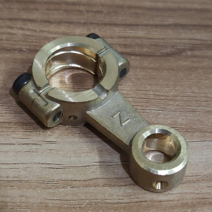 Gambar KR01-E Angka 8 Pisau Mesin Obras Typical Timbul - Timbul dari Mentari Jaya Jahit undefined Tokopedia