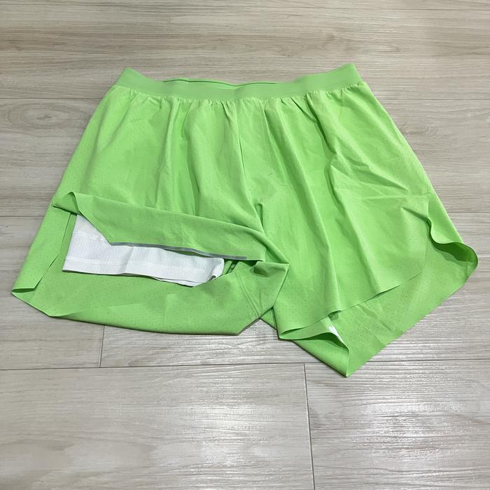 Lululemon Surged Lined Shorts Men Size L Green