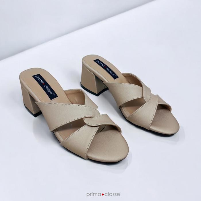Gambar Prima Classe Sandal Wanita Heels Alexa 2212 Flat Cross Strap Detail Sintetis Tinggi Hak 5cm Open Toe Sepatu Prima Classe Untuk Anda - Rose Gold, 36 dari PRIMA CLASSE SHOES undefined Tokopedia