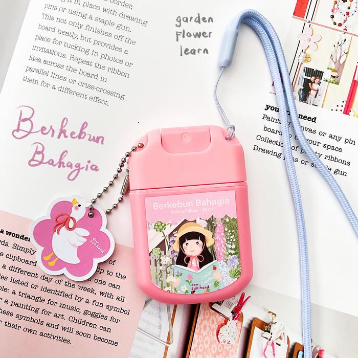 Gambar Slow Living Series | Fragrance Sanitizer - Travel Size - Piknik Estetik dari Dear Sun Hand undefined 5 Tokopedia
