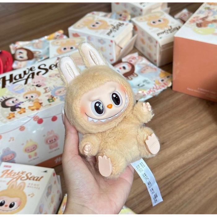 Gambar Labubu Have A Seat V2 Original Popmart - BABA dari Rove Toys undefined Tokopedia