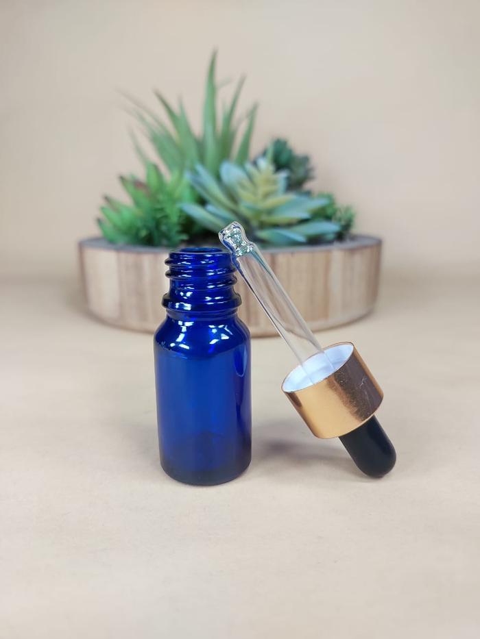 Gambar BOTOL PIPET KACA 10 ML TEBAL - WARNA BIRU RING SILVER KARET HITAM - BOTOL BIRU TEBAL RING GOLD KARET HITAM  / BOTOL KACA 10 ML TEBAL / BOTOL SERUM 10 BIRU / BOTOL KACA TEBAL / BOTOL KACA 10 ML - BARU - RING GOLD dari Skinpack undefined Tokopedia