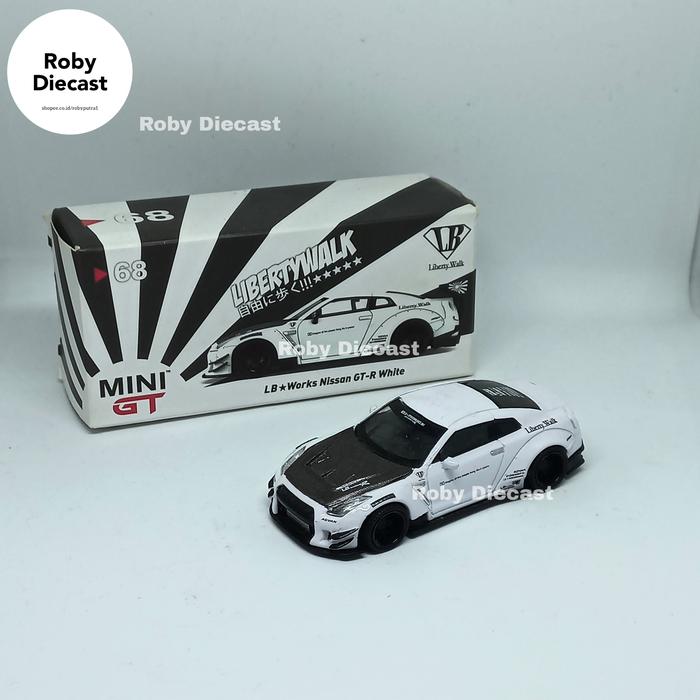 ミニカー MINIGT No 68 LB WORKS GTR White MINI GT 68 LB WORKS Nissan GT-R (R35) White Type 2, Rear