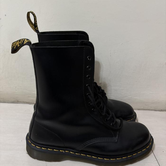 Jual Doctor marten boots (docmar) second 2nd original 1490 black