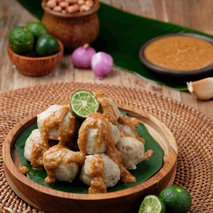 Gambar siomay ikan tenggiri isi 10 pcs/frozen/matang - FROZEN dari fontaine collection undefined Tokopedia