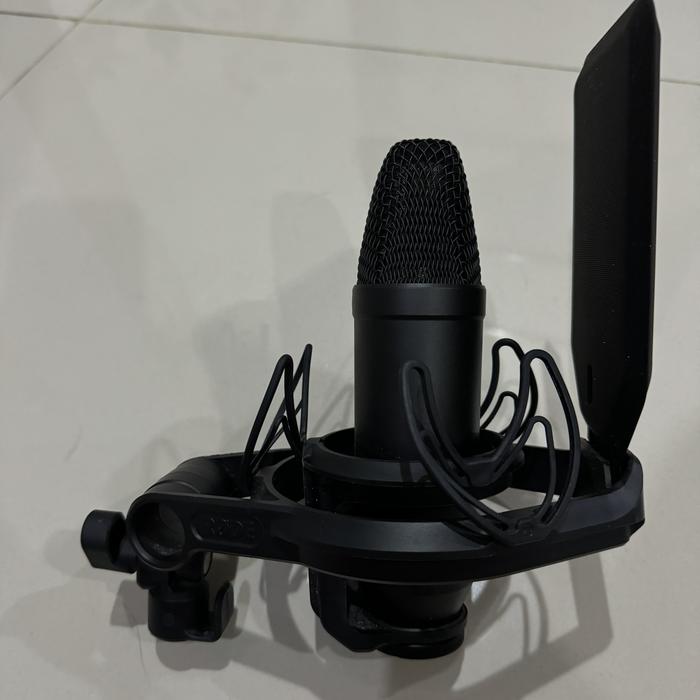 Gambar RODE NT1 / NT-1 Studio Condenser Microphone (Not Shure / AKG / Senn ) dari Sekitar Jajan undefined Tokopedia