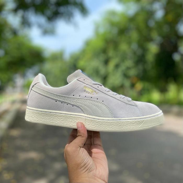 Gambar sneakers pria puma sepatu pria suede classic  40-44 - 06, 40 dari mita'shoes undefined Tokopedia