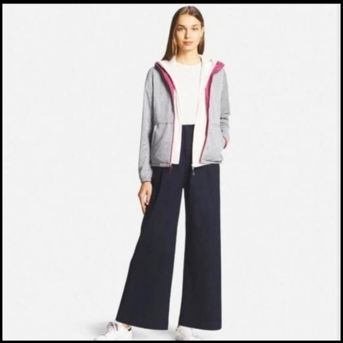 Gambar jaket parka reversible cantik keren Uniqlo original branded termurah - Pink, S dari Heri gerveknew undefined Tokopedia