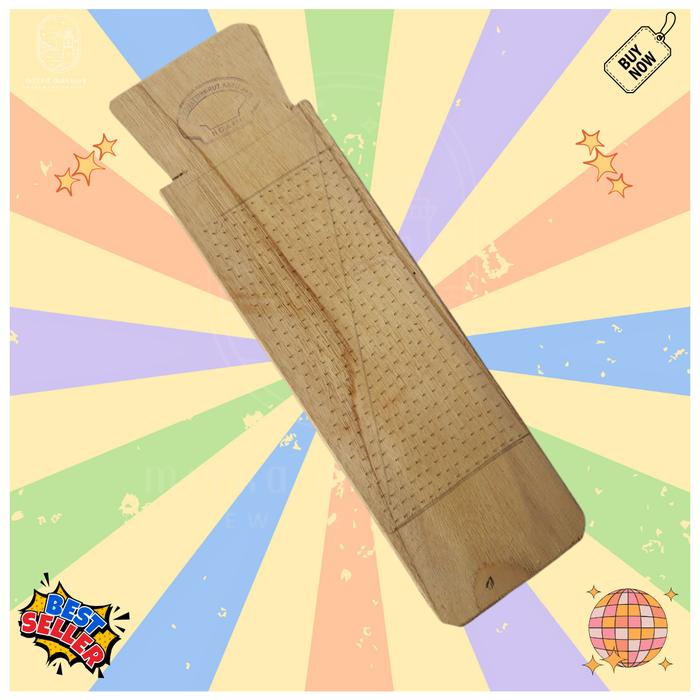 Gambar Parutan Kelapa Manual Stainless dan Kayu Parut Kelapa Tradisional - KAYU dari WHAREHOUSE MITRA MAKMUR undefined Tokopedia