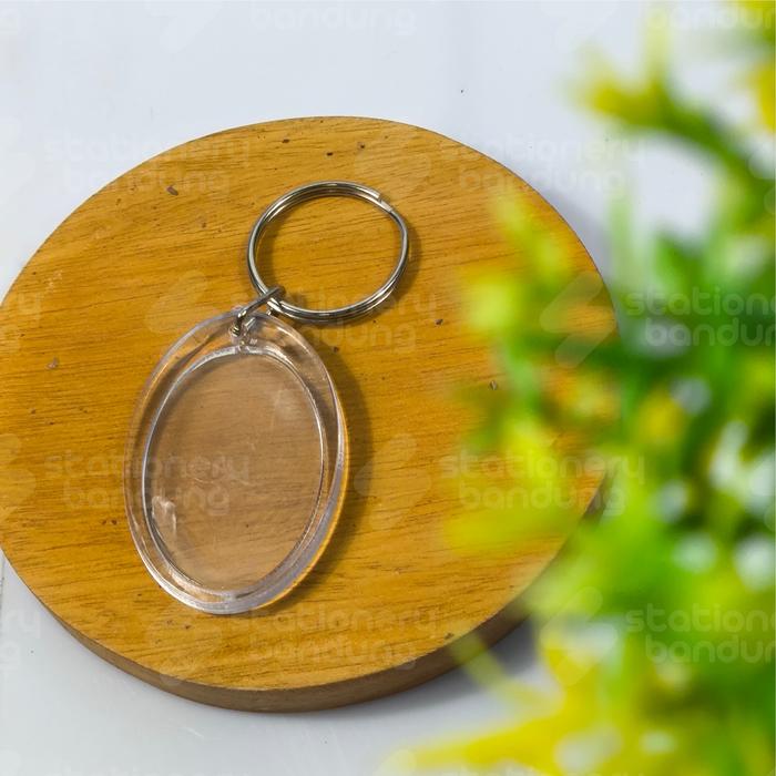 Gambar Gantungan Kunci Akrilik Insert Paper Foto Keychain Akrilik Bning Polos - Oval, ISI 25pcs dari Stationery Bandung undefined Tokopedia
