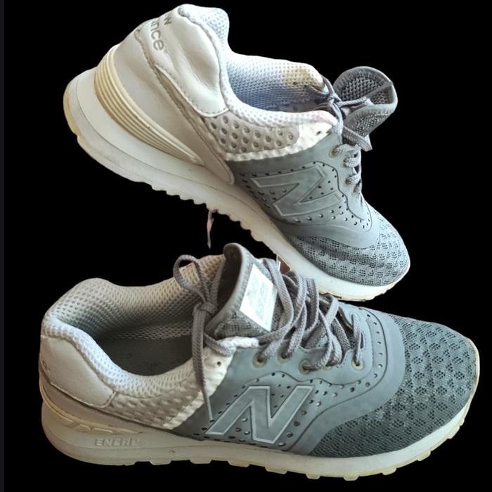 Gambar sepatu new balance 574 original second dari Toyo secondshoes undefined Tokopedia