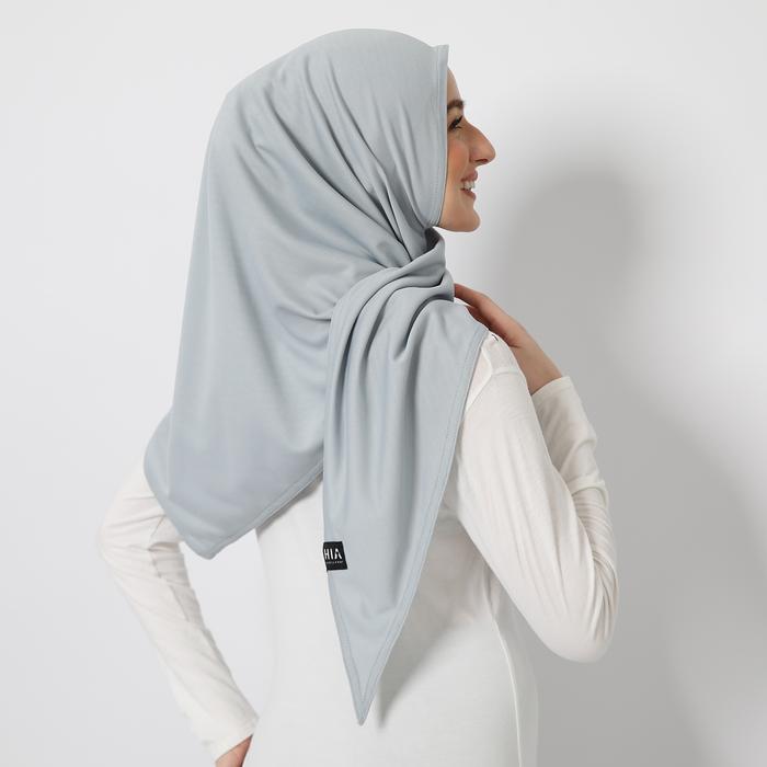 Gambar HIA EveryWear Ameera Sport Hijab Segitiga Instant Bahan Dry Fit - Abu Terang dari HIA EveryWear undefined Tokopedia