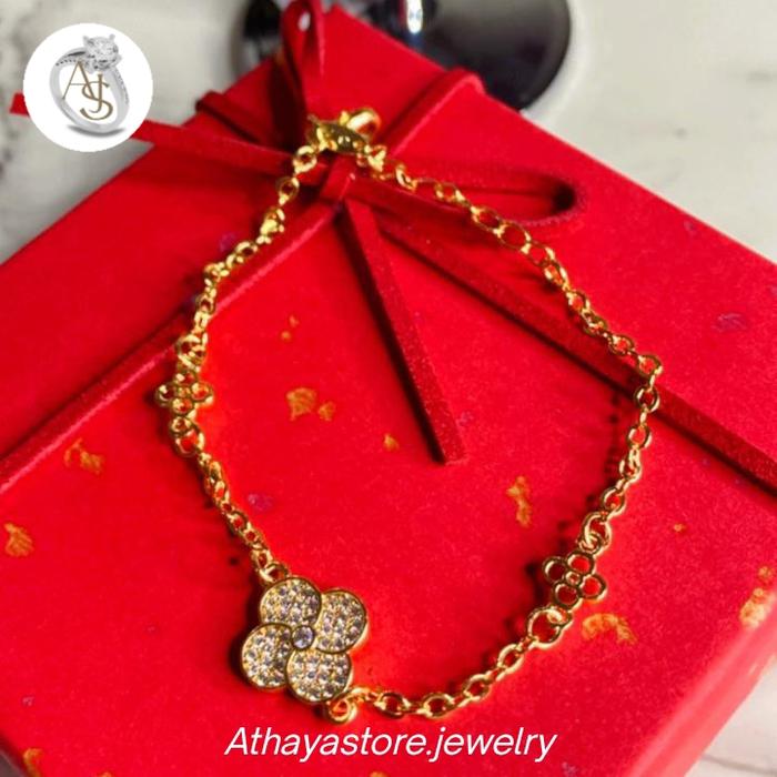 Gambar Gelang wanita motif bunga kecil dari athaya.nurfadillah celluler &amp; store undefined Tokopedia
