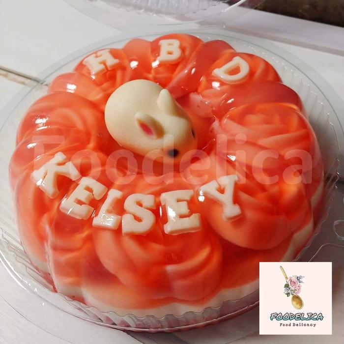 Gambar Pudding dan kue untuk hadiah ulang tahun bisa request tulis nama - puding stroberi dari Foodelica undefined Tokopedia