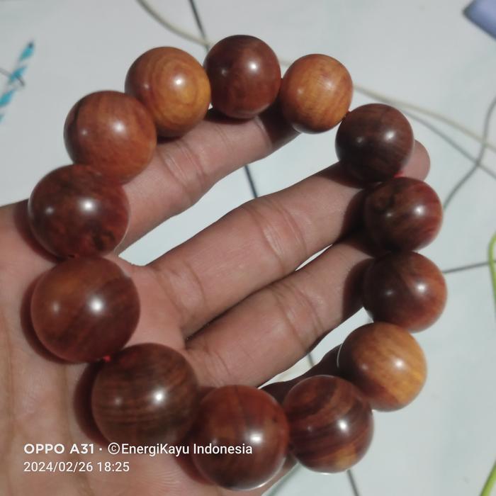 Gambar Gelang kayu Raja Gaharu Agathis dari Katar Angke undefined Tokopedia
