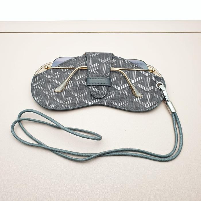 Gambar Dompet Tas Tempat Kacamata Frame Kulit GOY Bisa Digantung Di tas - Abu-abu dari NatalightShop undefined Tokopedia