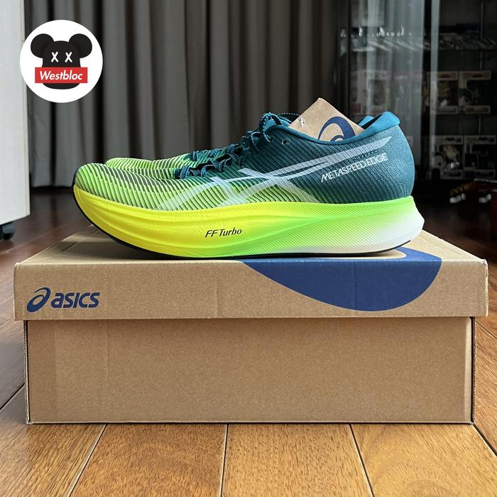 Gambar Asics Metaspeed Edge Plus + Velvet Pine / Safety Yellow Running Shoes dari WESTBLOC undefined Tokopedia