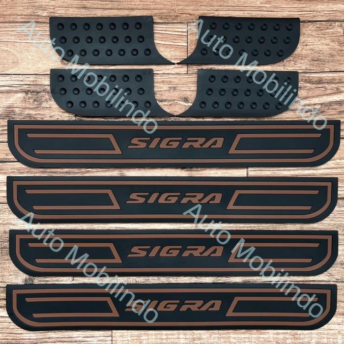 Gambar Sillplate Samping Mobil Daihatsu Sigra / Sill Plate Aksesoris Sigra dari Auto Mobilindo undefined Tokopedia