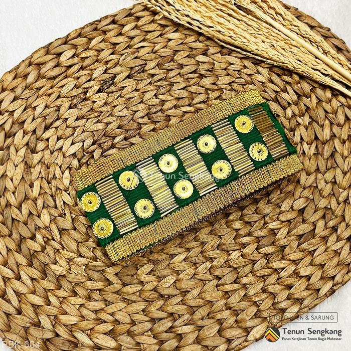 Gambar Sabuk Ikat Pinggang Pabbekkeng Aksesoris Adat Bugis Makassar PBK - Hijau-Gold dari Tenun Sengkang undefined Tokopedia