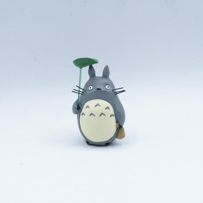 Gambar Totoro Studio Ghibli Leaf Figure Koleksi Collection Mainan dari Cobelido undefined Tokopedia