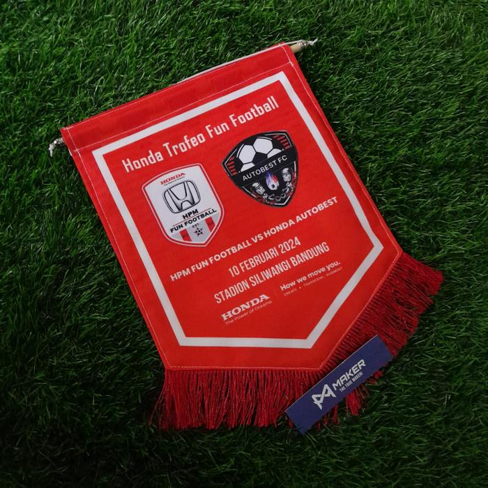 Gambar Pennant Bendera Vandel Premium Custom Ukuran - Custom 100 dari Playmaker9th undefined Tokopedia