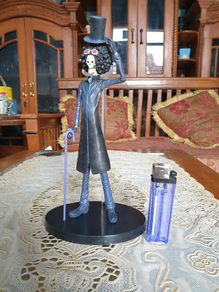 Gambar Action Figure Brook Black Suit One Piece dari Febri Tokugawa undefined Tokopedia