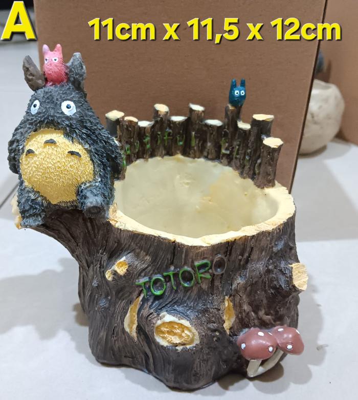 Gambar Studio Ghibli My Neighbor TOTORO Model Flower Pot Figure Decoration - MODEL.A dari Radabab undefined Tokopedia