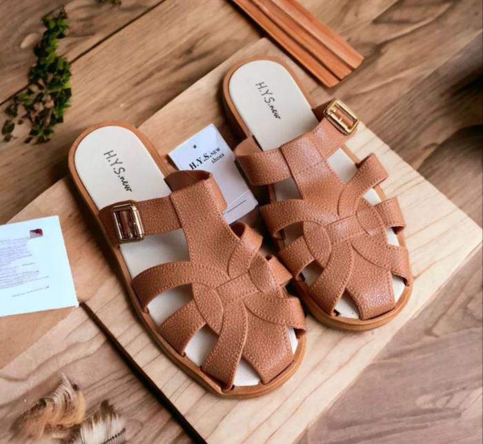 Gambar Sandal Jelly Wanita Terbaru/Sendal Slip On HYS 062/Sendal Flat Karet K - Cokelat, 38 dari NAFIS SHOES 3 undefined Tokopedia