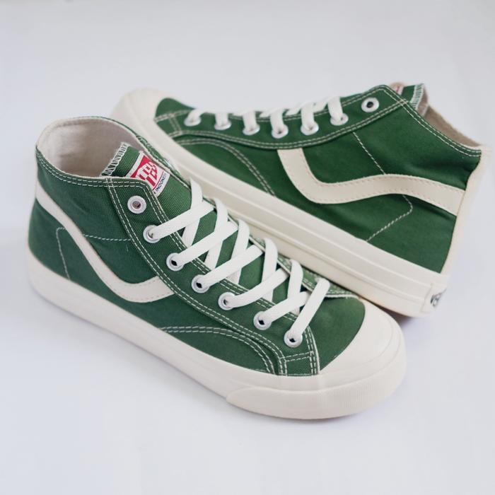 Dark Green High Top Sneakers Sepatu Ventela Back To 70's High Dark