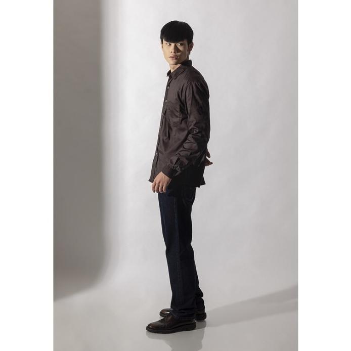 Gambar Larusso Kemeja Basic Tencel Panjang - Dark Brown L001 - M dari Gimo Jaya undefined Tokopedia