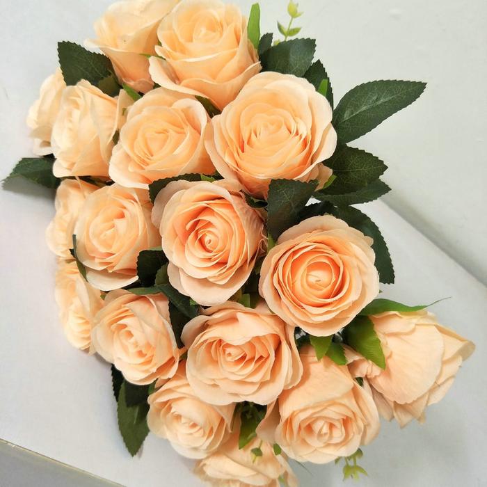 Gambar (18 Kuntum) Mawar Artificial Bunga Palsu/Imitasi Dekorasi - champagne dari Floriti undefined Tokopedia