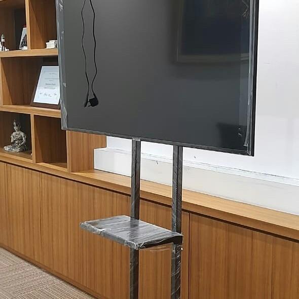 Gambar Bracket standing tv 32 inch Bracket standing tv 43 inch Braket stand - 14-40 INCH dari Putra Bracket undefined Tokopedia
