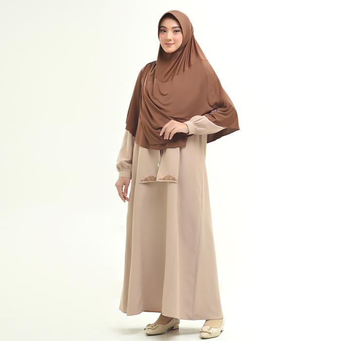 Gambar Bani Batuta - Gamis Kemko Couple Sarimbit Huzya Exclusive - Gamis Caramel, S dari MOT.Fashionid undefined Tokopedia