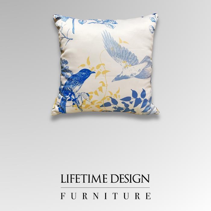 Gambar SIGNATURE CUSHION - LIGHT BLUE dari Lifetime Design undefined Tokopedia