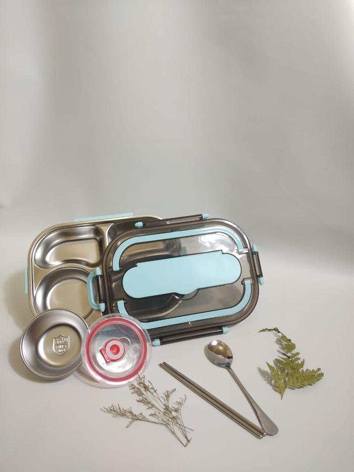 Gambar KOTAK MAKAN 4 SEKATAN LUNCH BOX - Biru Tanpa Tas, Tanpa Bubble dari Oddstore168 undefined Tokopedia