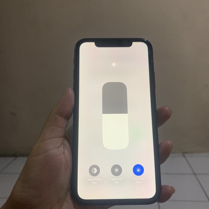 Gambar iphone xr 128gb second dari tamaestetik undefined Tokopedia