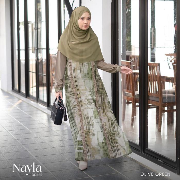 Gambar Baju Couple Pasangan Muslim + YASMEERA COUPLE SERIES NAYLA & NARENDRA - Gamis Olive, XXXL dari Qabus undefined Tokopedia