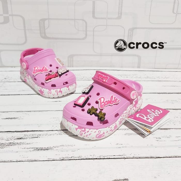 Gambar Sandal Crocs Barbie Crush Clog Kids / Sandal Barbie Anak / Sandal Anak - Pink, C11/18cm dari SC Collectionn undefined 5 Tokopedia